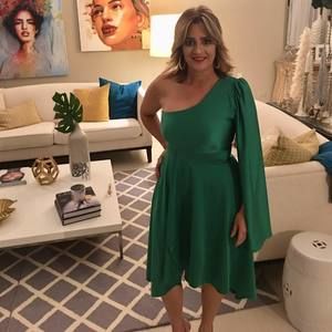 Meet your Posher, Iris